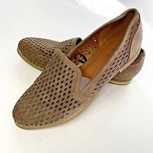 Indigo Rd Shoes Womens 10 Casual Perforated Slip On Flat Loafer Brown Fabric NEW